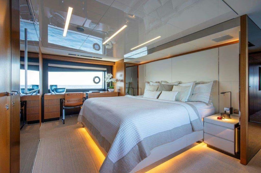 100' Riva STW' Nassau Luxury Modern Yacht Rental Charter