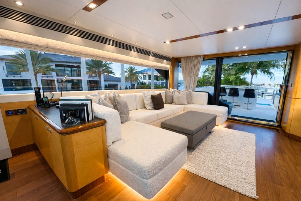 90' Horizon ROCK STARS Palm Beach Luxury Modern Yacht Rental Charter